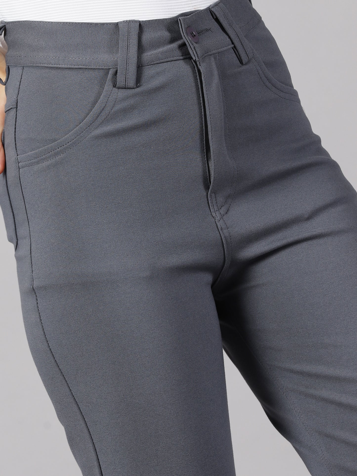 Light grey solid four pocket stretchable trousers